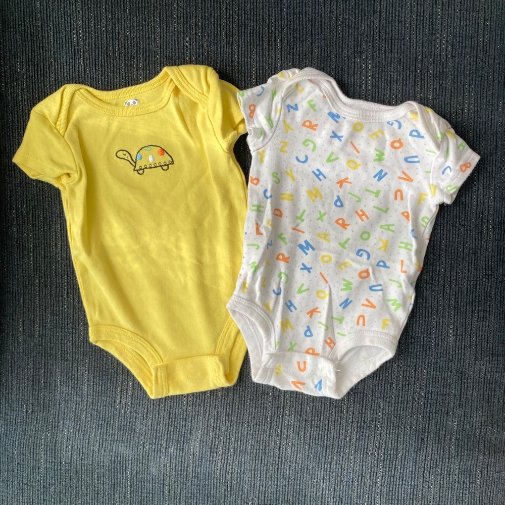 6 Rococo bodysuits 3m - Picture 2 of 4